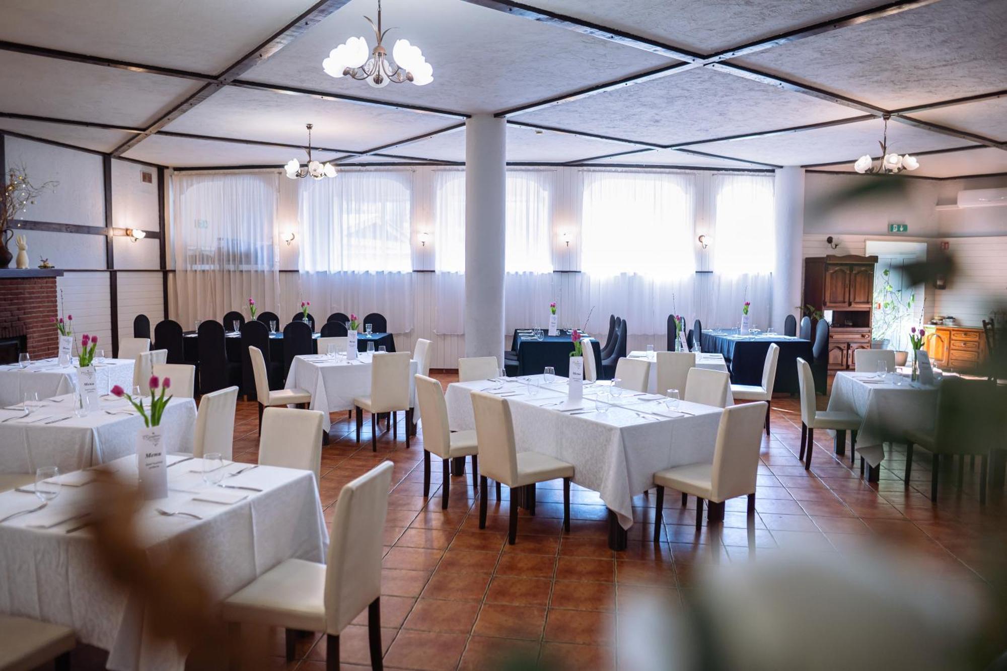 Hotel Sosnowe Zacisze Barszczewo Choroszcz Exterior foto