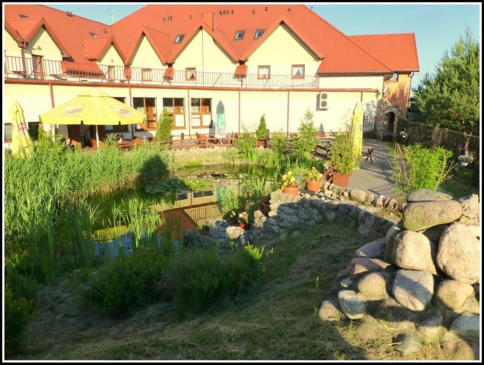 Hotel Sosnowe Zacisze Barszczewo Choroszcz Exterior foto